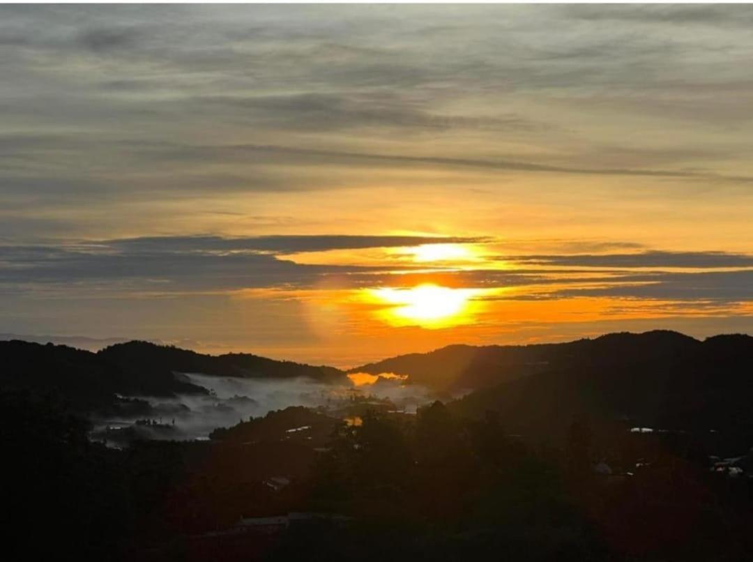 Kensington Sunrise Sg, Palas Horizon,Kea Farm 伯恩仓 外观 照片